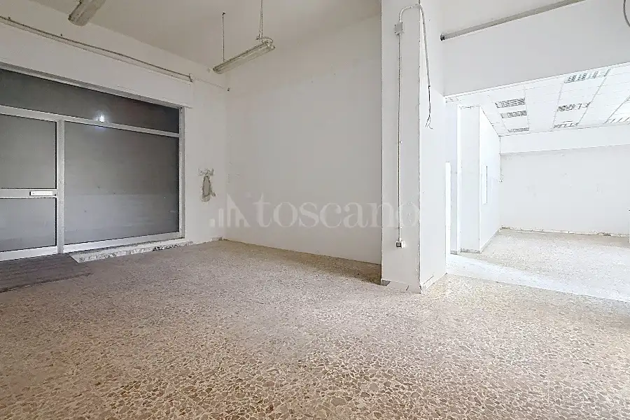 Negozio in affitto di 140 mq a €1.200 (rif. 144/2026)