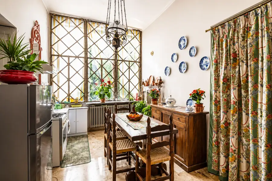Casale in vendita di 1.000 mq a €1.150.000 (rif. 5/2026)