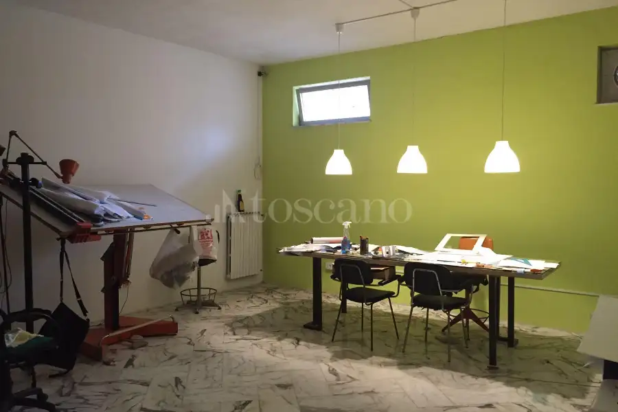 Ufficio in vendita di 90 mq a €79.000 (rif. 29/2026)