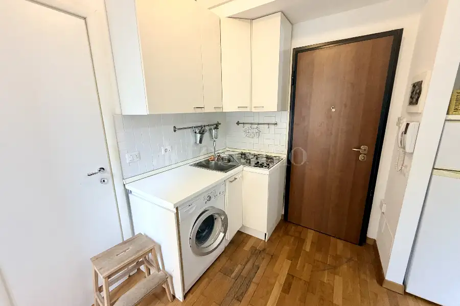 Casa in affitto di 30 mq a €1.300 (rif. 92/2026)