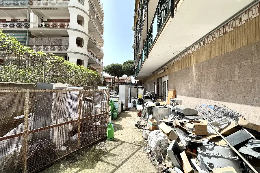Negozio in vendita di 70 mq a €119.000 (rif. 12/2026)
