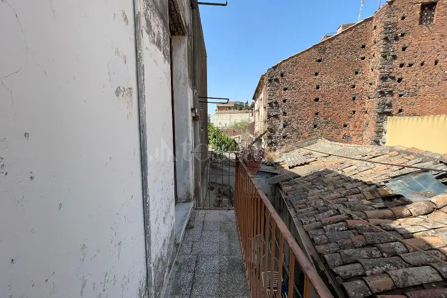 Casa Indipendente in vendita di 300 mq trattativa riservata (rif. 160/2025)