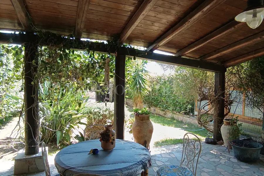 Villa in vendita di 100 mq a €294.000 (rif. 70/2026)