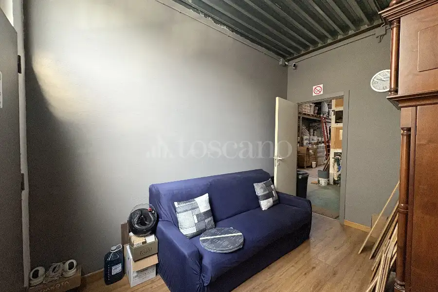 Laboratorio in vendita di 270 mq a €540.000 (rif. 9/2026)