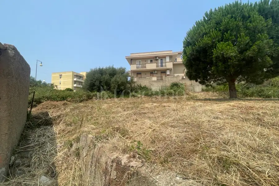 Agricolo in vendita di 820 mq a €18.000 (rif. 31/2026)
