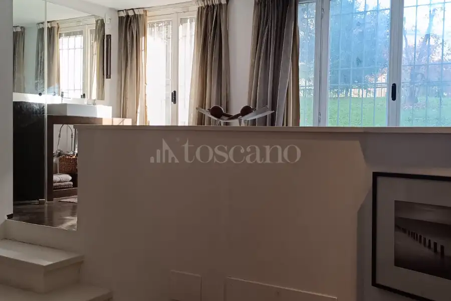 Casa in vendita di 220 mq a €835.000 (rif. 18/2025)