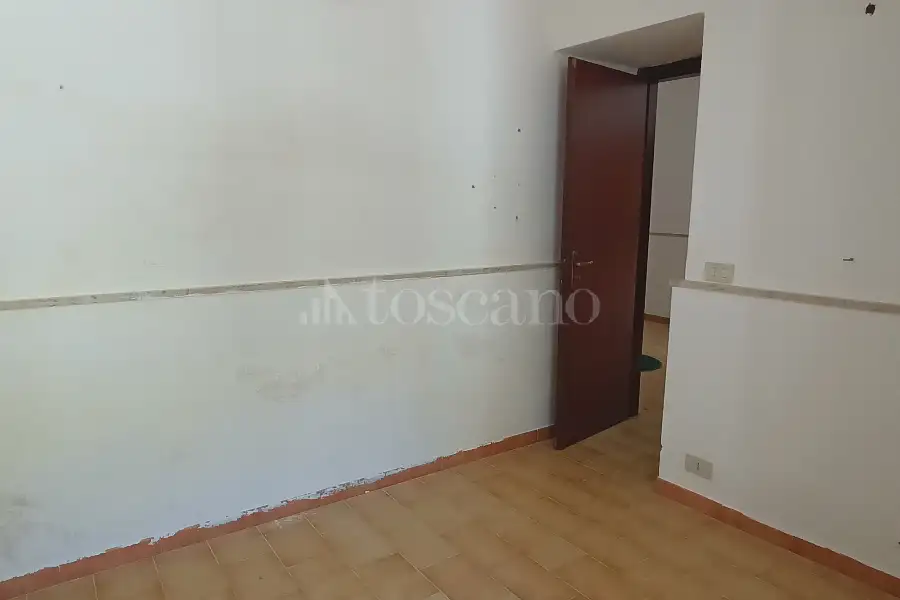 Casa in vendita di 480 mq a €450.000 (rif. 37/2026)