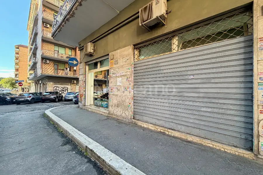 Negozio in vendita di 60 mq a €79.000 (rif. 13/2026)