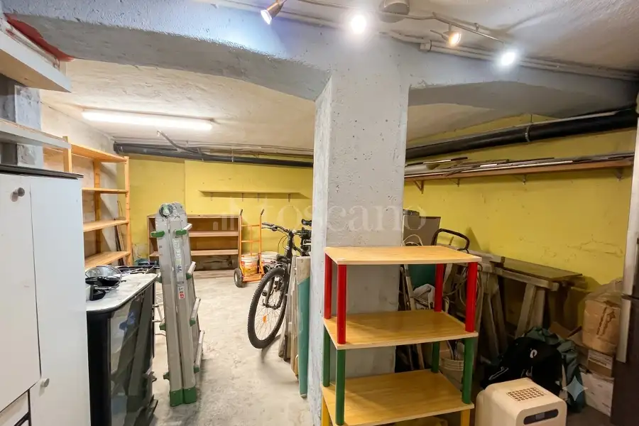 Magazzino in vendita di 111 mq a €79.000 (rif. 14/2026)
