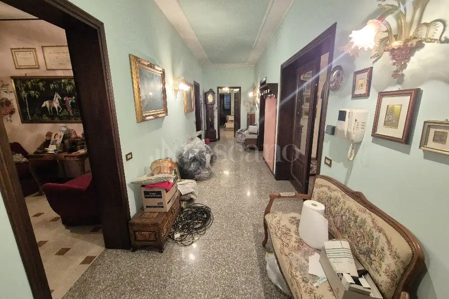 Villa in vendita di 330 mq trattativa riservata (rif. 3/2026)