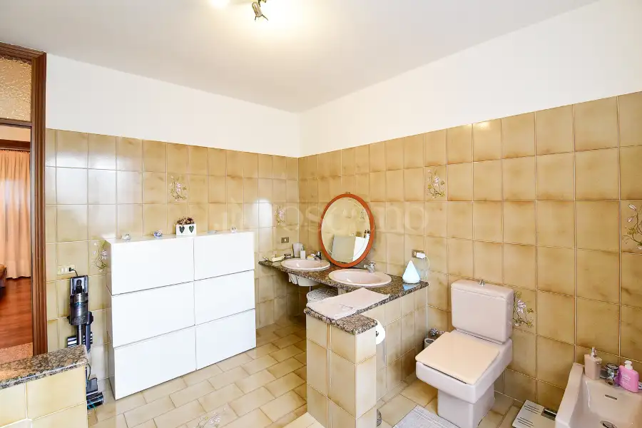 Casa Indipendente in vendita di 350 mq a €510.000 (rif. 50/2025)