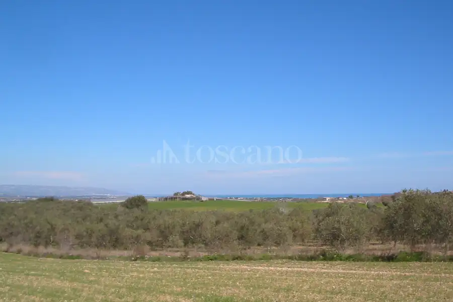 Casale in vendita di 406 mq a €660.000 (rif. 82/2026)
