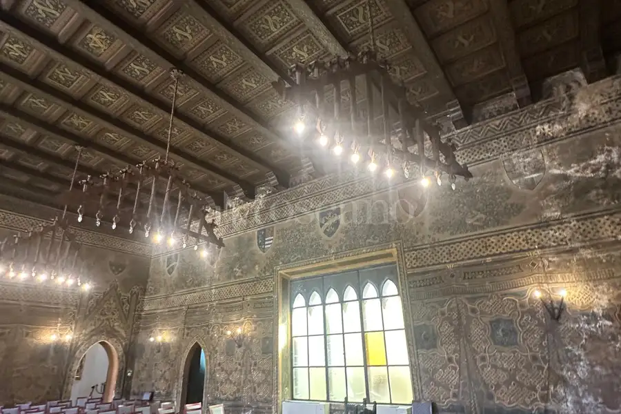 Palazzo in vendita di 3.000 mq trattativa riservata (rif. 69/2026)