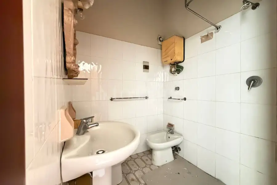 Palazzo in affitto di 500 mq a €5.800 (rif. 216/2025)