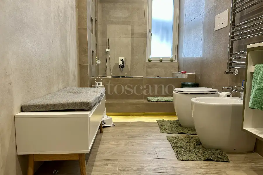 Casa in vendita di 205 mq a €360.000 (rif. 21/2025)