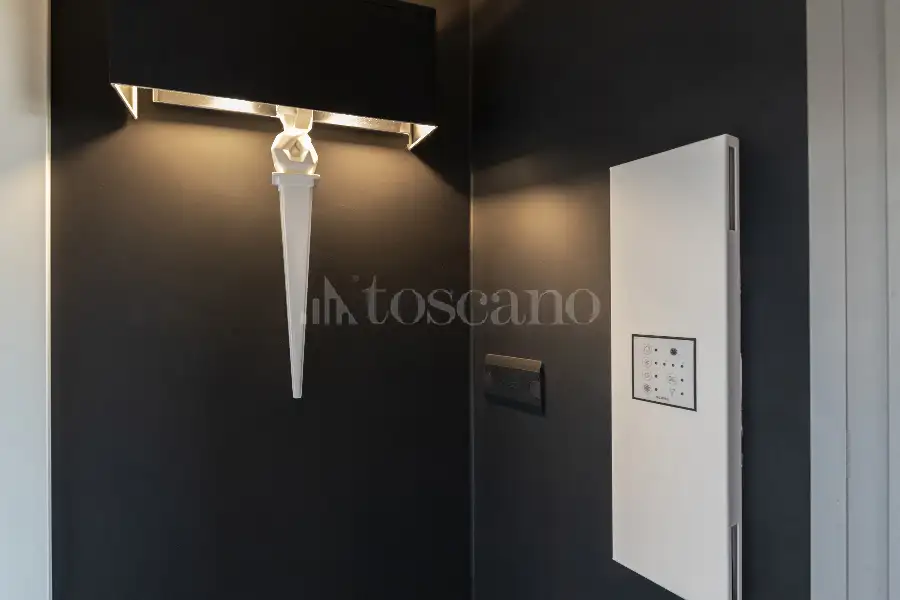 Attico in vendita di 80 mq a €1.100.000 (rif. 74/2026)