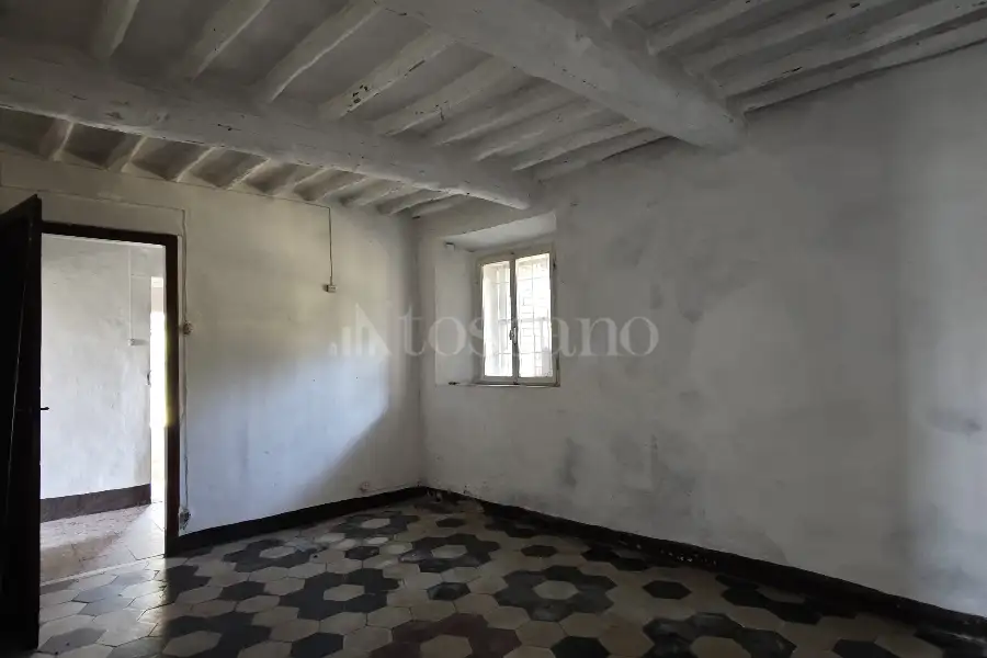 Villa in vendita di 250 mq a €260.000 (rif. 18/2025)