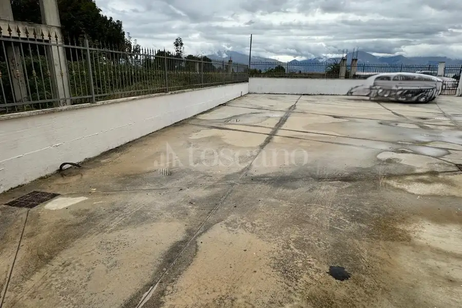 Magazzino in vendita di 300 mq trattativa riservata (rif. 130/2024)