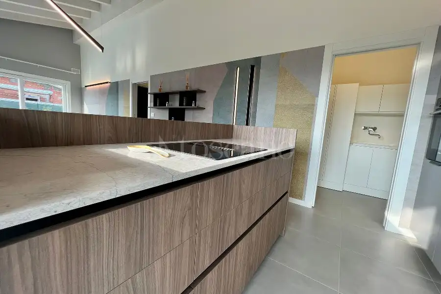 Villa in vendita di 155 mq a €620.000 (rif. 77/2022)