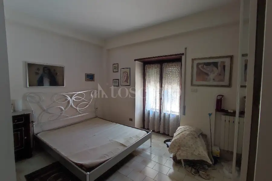 Casa Indipendente in vendita di 400 mq a €340.000 (rif. 35/2025)