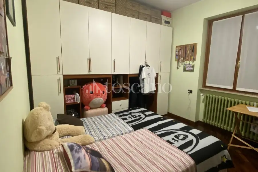 Capannone in vendita di 1500 mq a €710,000 (rif. TS0053VE)