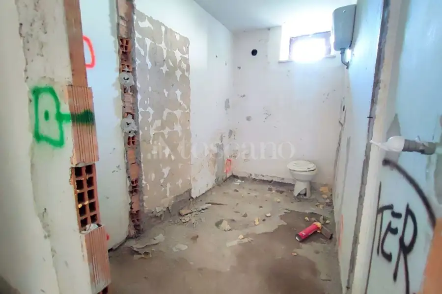 Villa in vendita di 250 mq a €240.000 (rif. 18/2026)