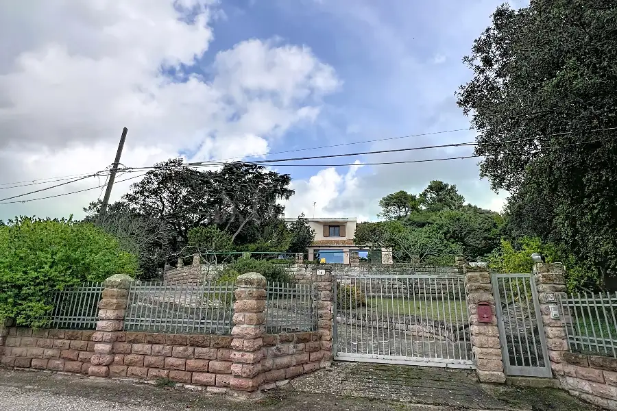 Villa in vendita di 342 mq a €430.000 (rif. 196/2025)