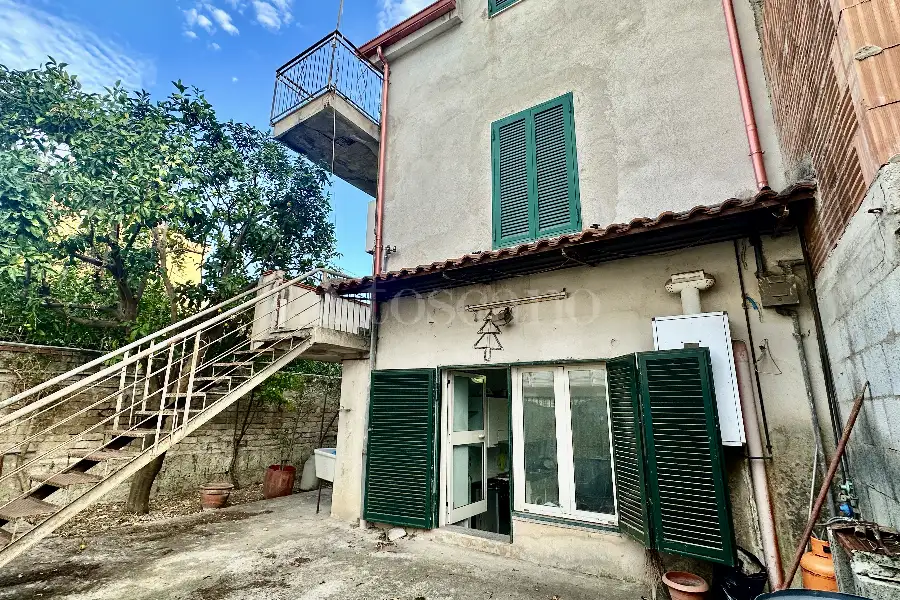 Casa Indipendente in vendita di 240 mq a €199.000 (rif. 20/2026)