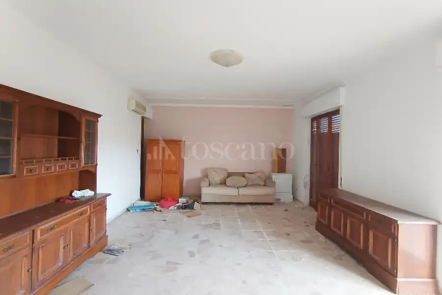 Villa in vendita di 365 mq a €490.000 (rif. 112/2025)