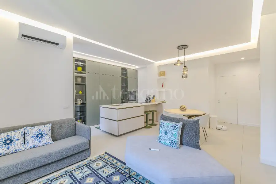 Casa in vendita di 100 mq a €960.000 (rif. 20/2026)