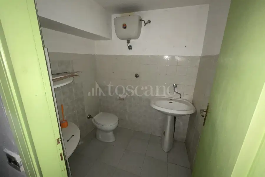 Negozio in vendita di 38 mq a €65.000 (rif. 7/2025)