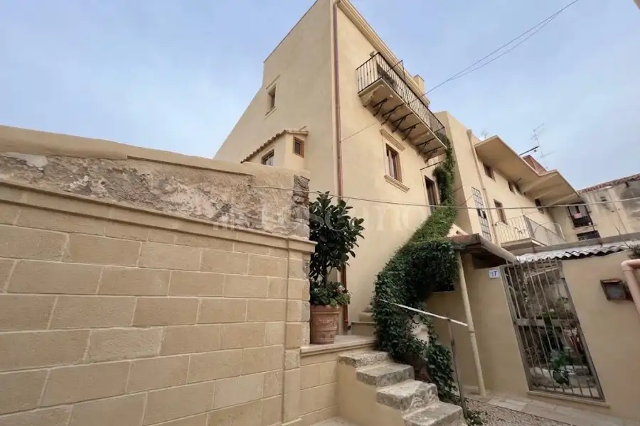 Casa in vendita di 89 mq a €69.000 (rif. 150/2024)