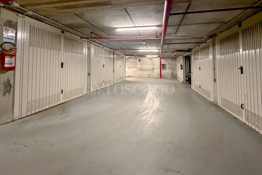 Box in vendita di 20 mq a €60.000 (rif. 51/2025)