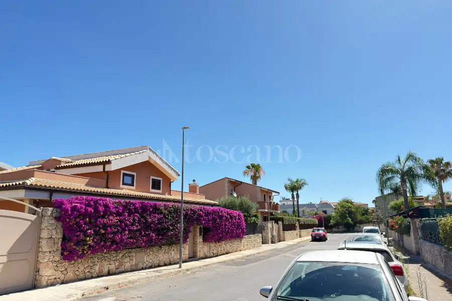 Villa in vendita di 211 mq a €298.000 (rif. 89/2026)