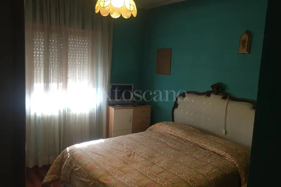 Casa in vendita di 320 mq a €350.000 (rif. 23/2026)