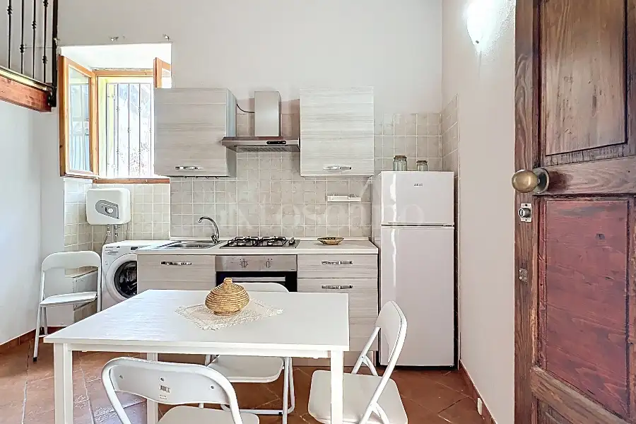 Casa Indipendente in vendita di 50 mq a €50.000 (rif. 101/2025)