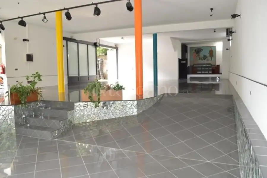 Casa in vendita di 360 mq a €585.000 (rif. 2/2026)