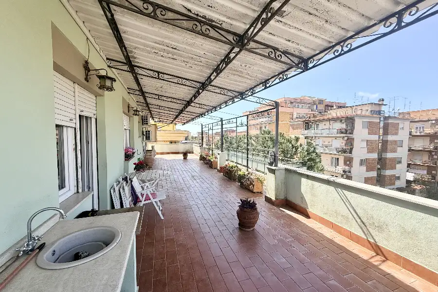 Attico in vendita di 174 mq a €159.000 (rif. 25/2026)