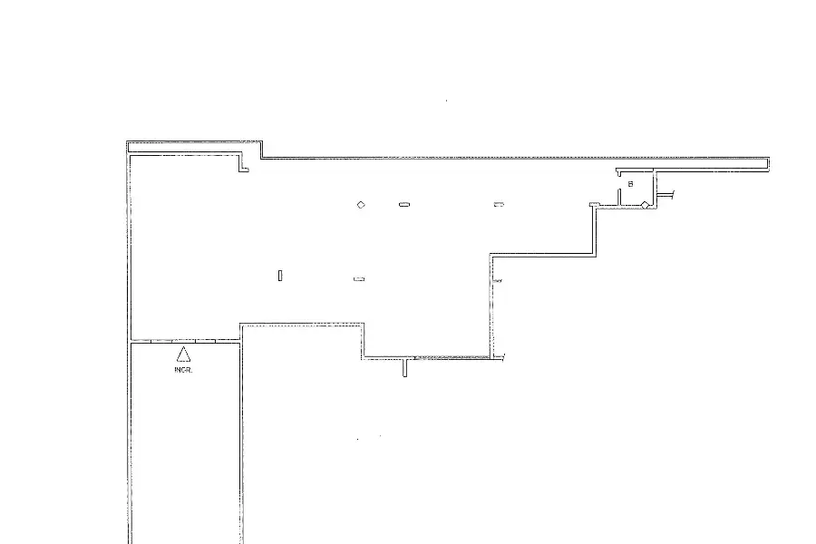 Negozio in affitto di 322 mq a €4.000 (rif. 58/2025)