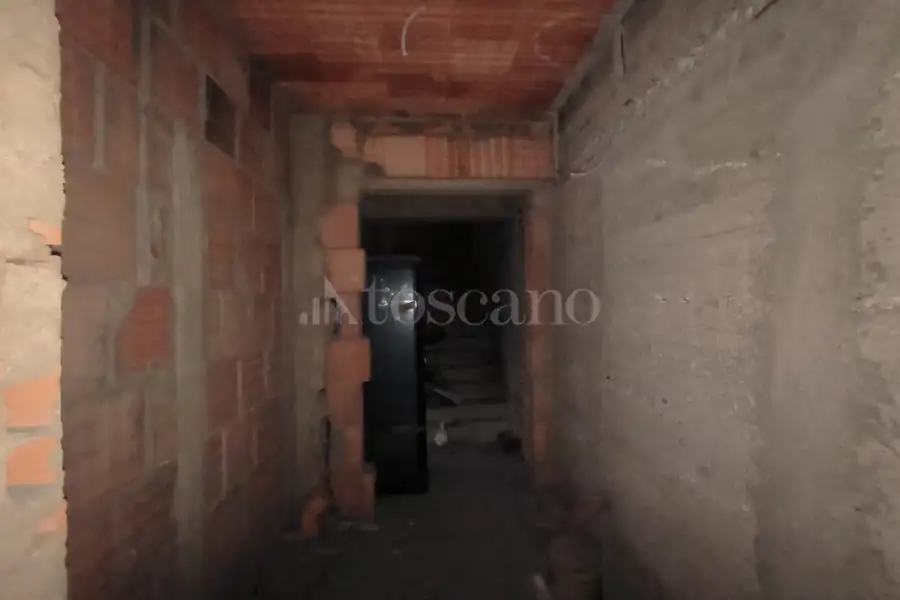 Casa Indipendente in vendita di 344 mq a €110.000 (rif. 46/2025)