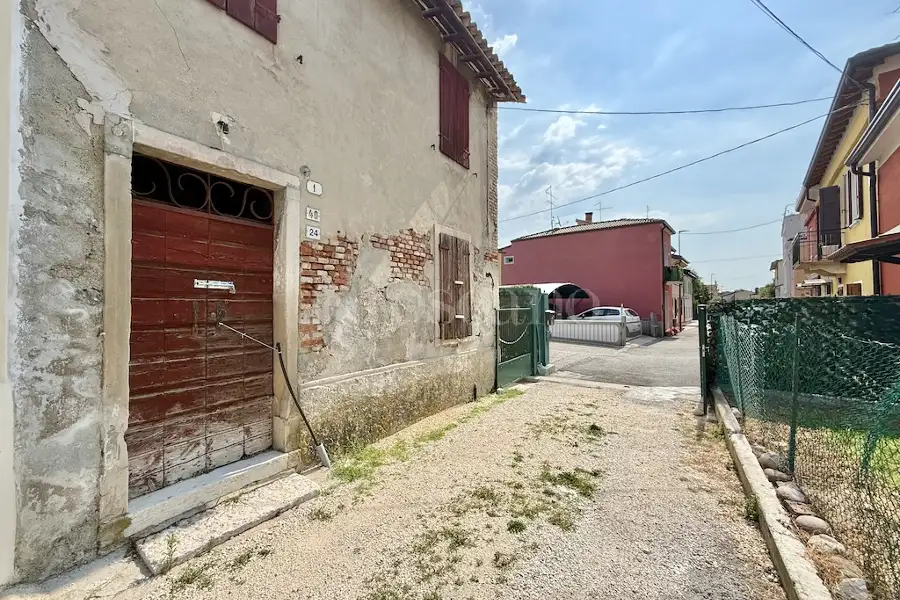 Casa in vendita di 90 mq a €250.000 (rif. 21/2026)