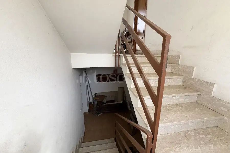 Palazzo in vendita di 300 mq a €199.000 (rif. 89/2026)