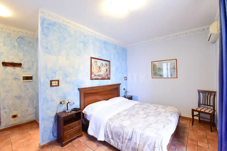 Palazzo in vendita di 300 mq a €355.000 (rif. 31/2024)