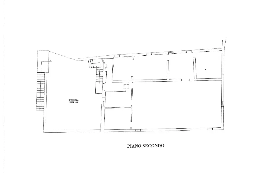 Casale in vendita di 1.200 mq a €470.000 (rif. 35/2023)