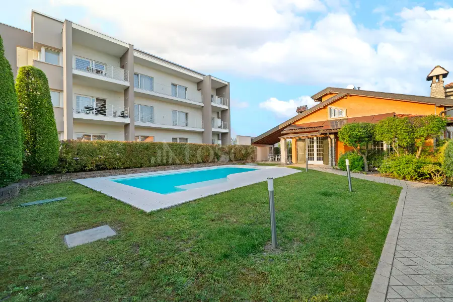 Villa Bifamiliare in vendita di 240 mq a €630.000 (rif. 29/2025)