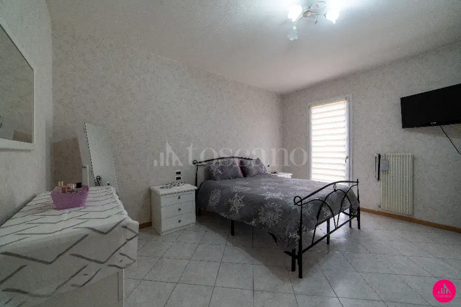 Villino a Schiera in vendita di 190 mq a €269.000 (rif. 6/2026)