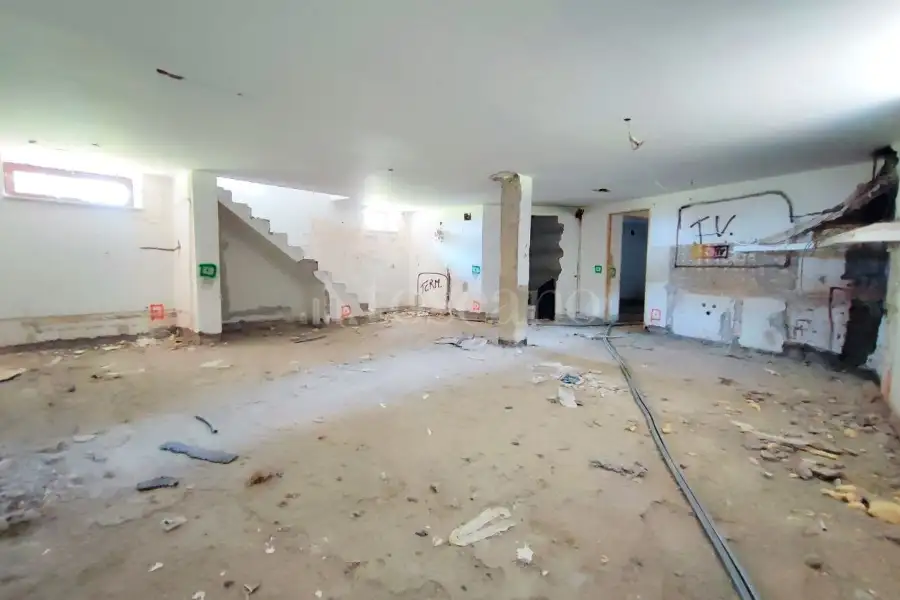 Villa in vendita di 250 mq a €240.000 (rif. 18/2026)