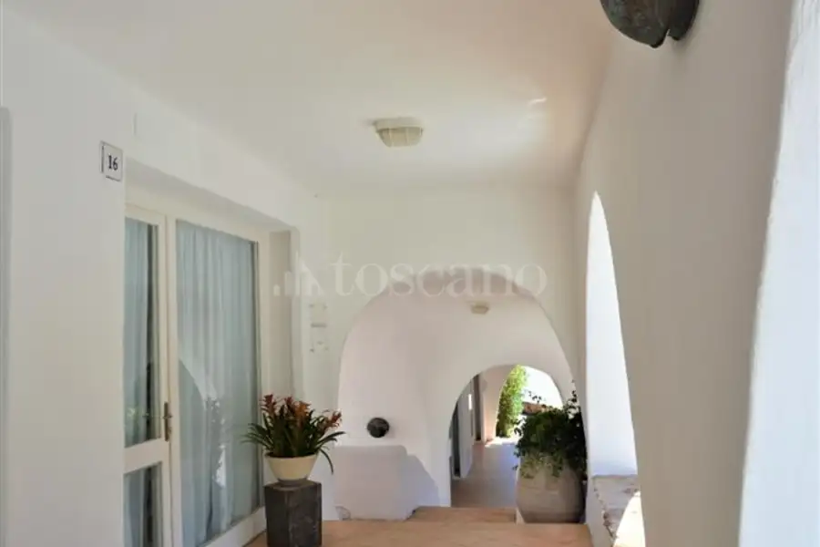 Negozio in vendita di 35 mq a €240.000 (rif. 14/2025)