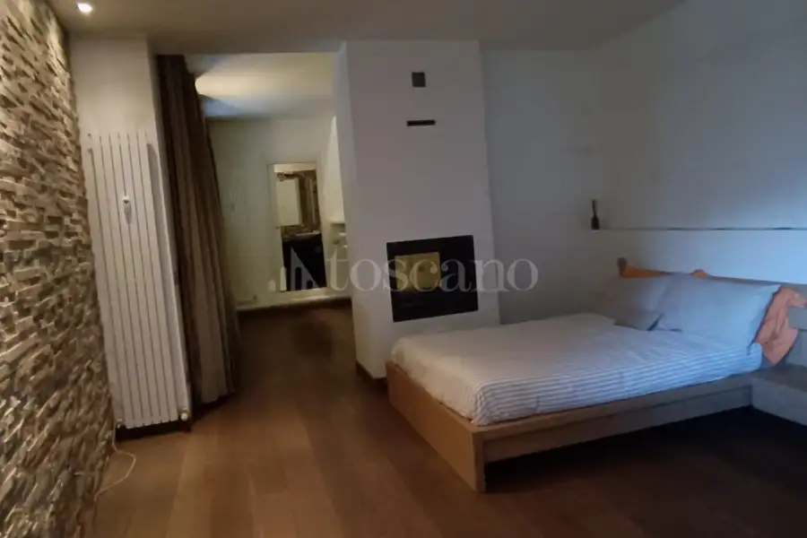 Casa in vendita di 220 mq a €835.000 (rif. 18/2025)