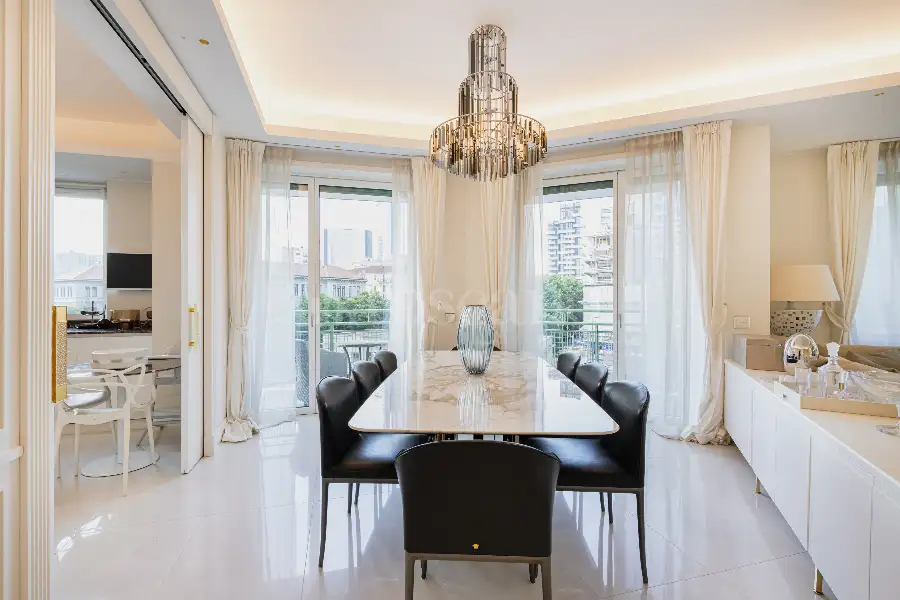 Casa in vendita di 170 mq a €3.100.000 (rif. 86/2025)